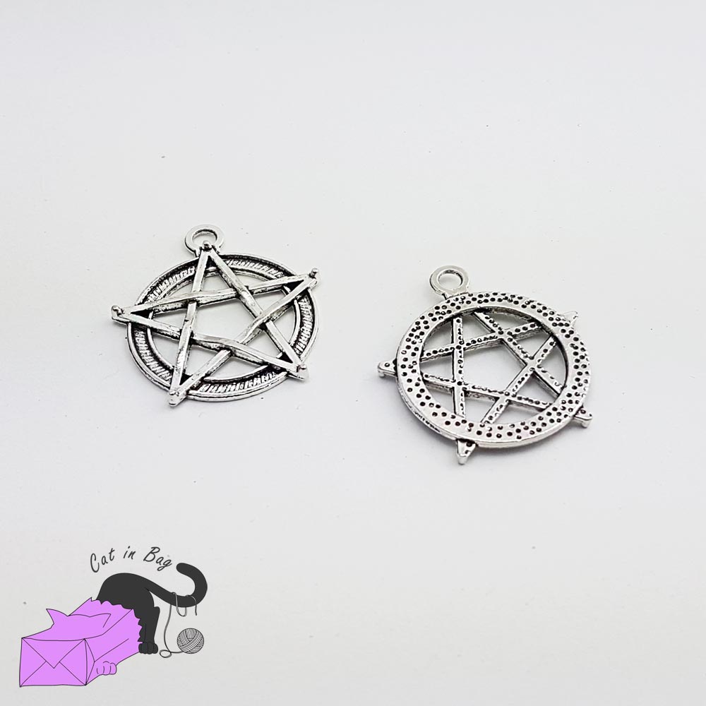 4 pendant with big pentagram