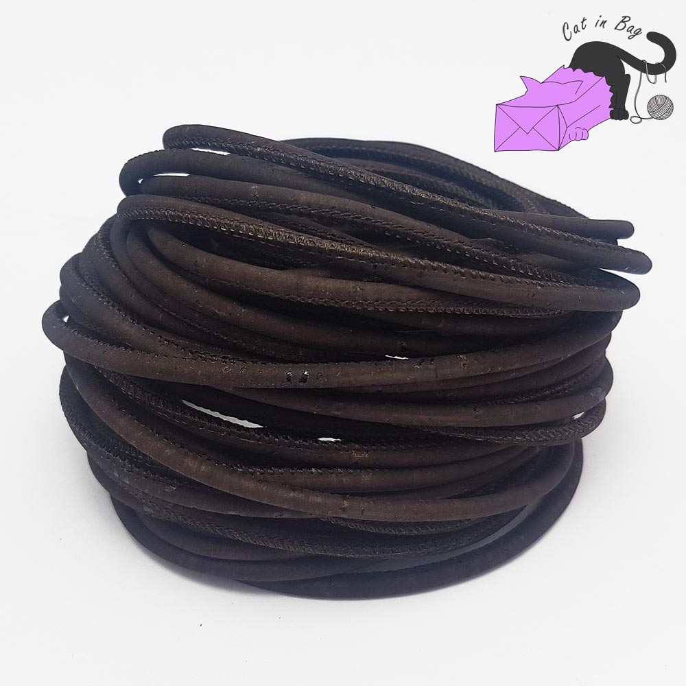 1 m of cork cord, chocolate brown, 3 mm