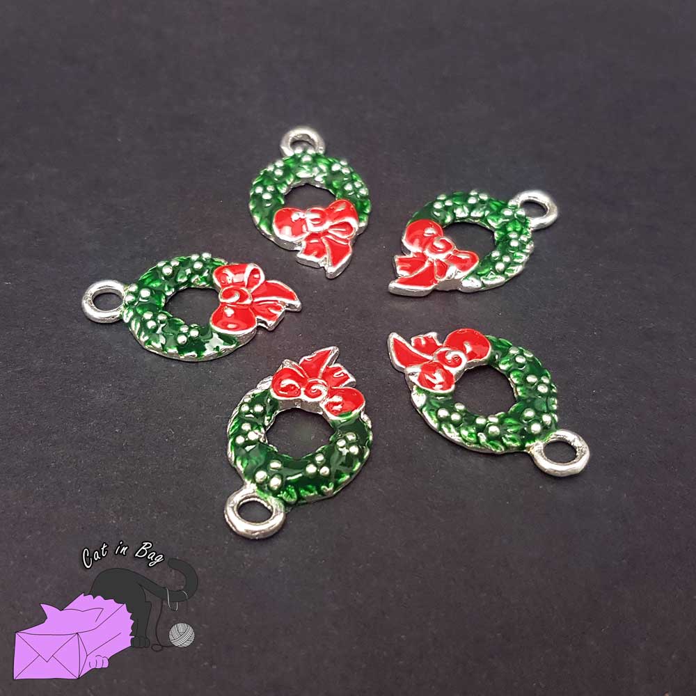 2 enamel charms with Christmas Wreath