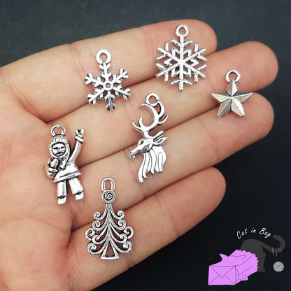 Christmas collection - 19 silver tone charms Christmas theme