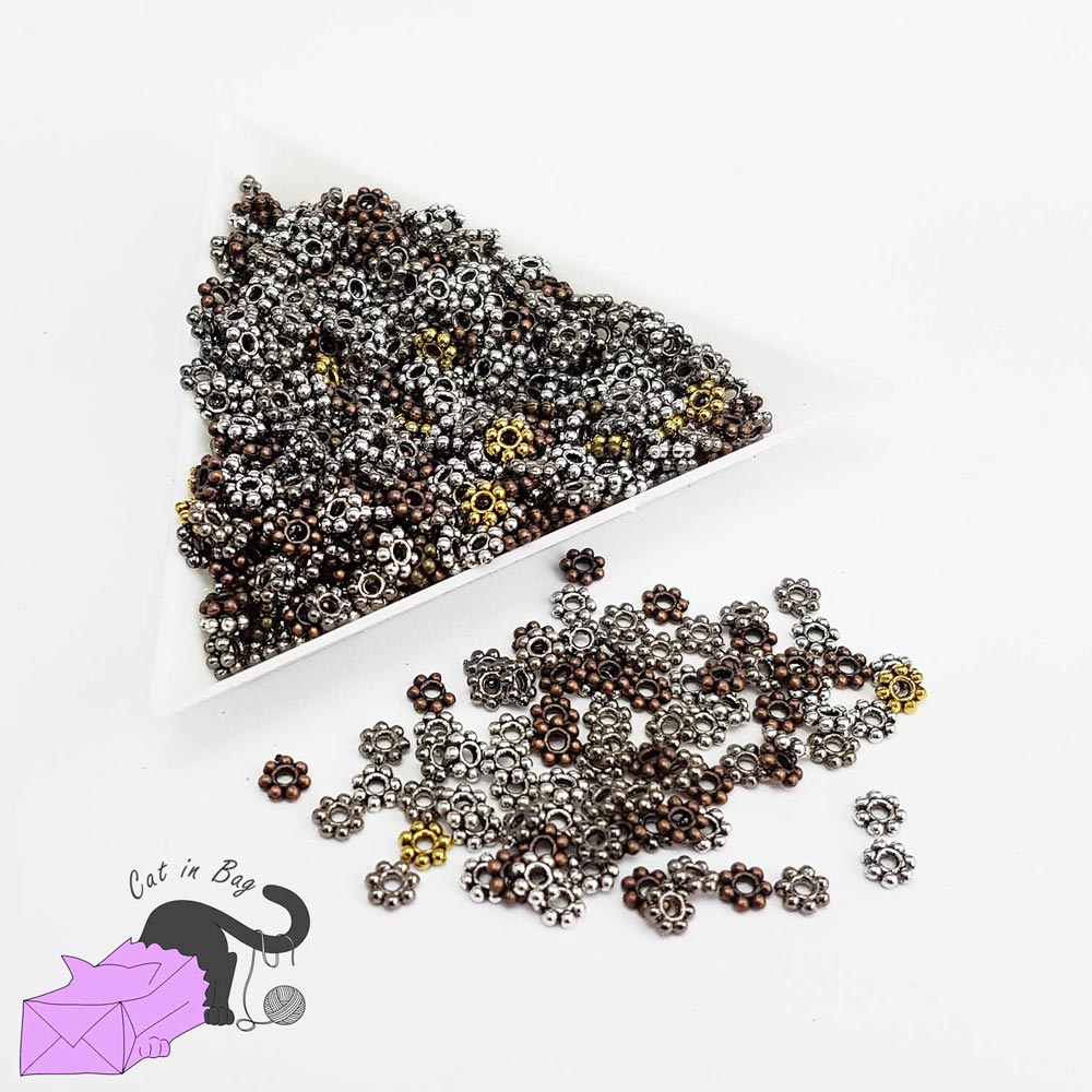 50 flower spacer beads, diameter 4 mm