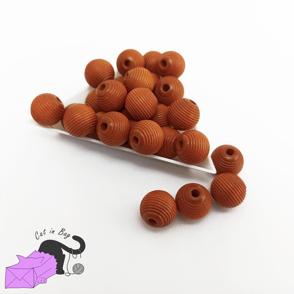 10 striped hazelnut wood beads