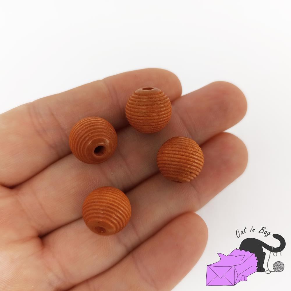 10 striped hazelnut wood beads