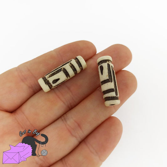 5 antique bone effect beads