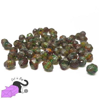 10 Czech glass beads, irregular bicone, green 8x6 mm