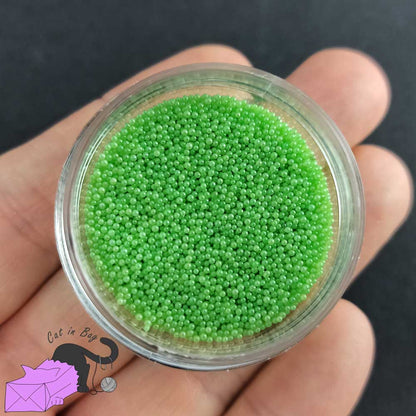 Micro caviar glass beads, light green, with box